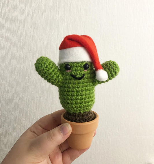 Christmas Crochet Cactus in Pot (Santa)