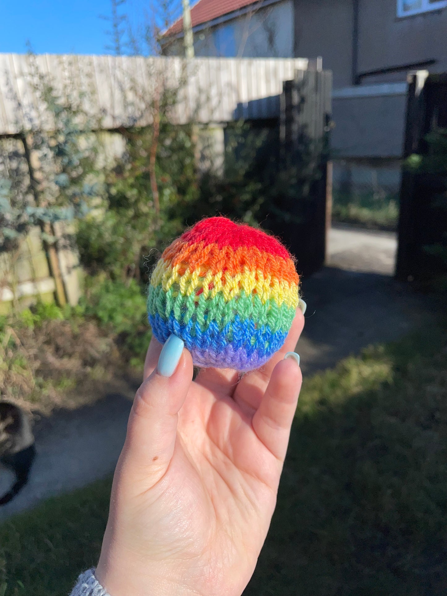 Knitted Catnip Ball- Random Colour